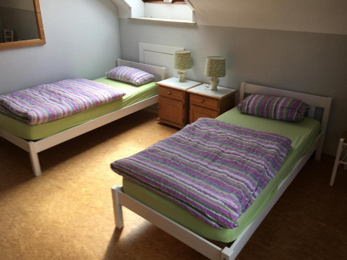 Zwischen Koeln Und Bonn, Oben Appartement